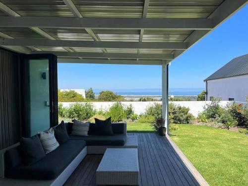 Quince Corner Villa in Noordhoek