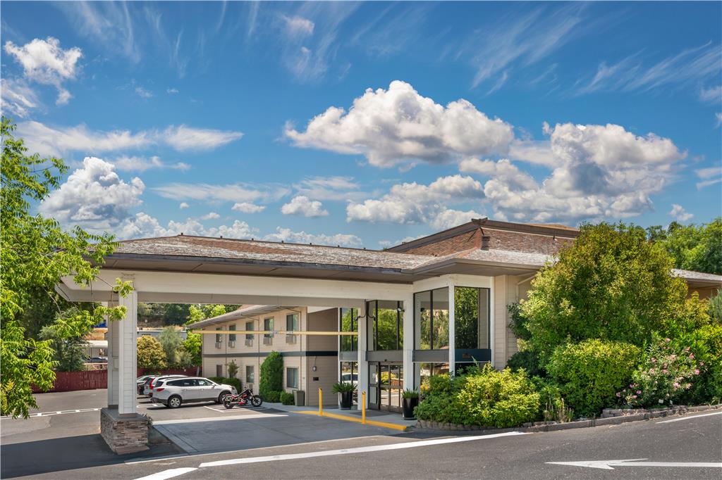 Best Western Plus Sonora Oaks Hotel & Conference Center - photo 45