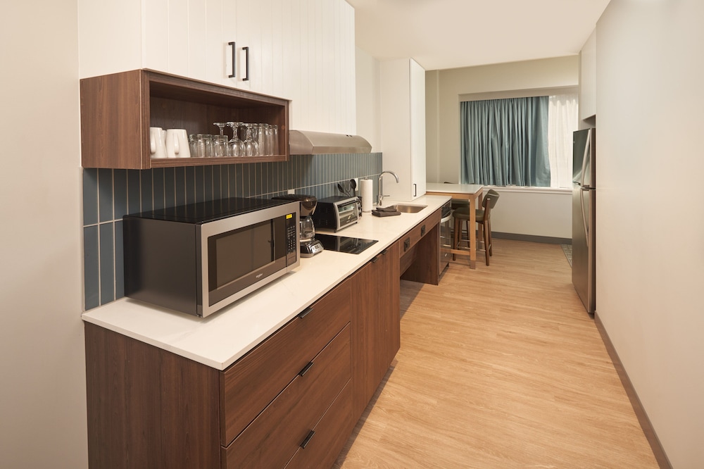 Staybridge Suites Wilmington Downtown by IHG - photo 11