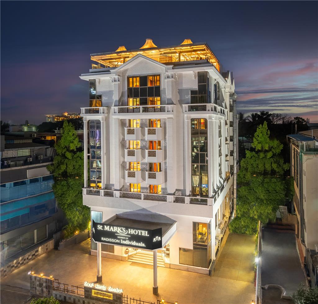 St. Marks Hotel Bengaluru a member of Radisson Individuals — 4-Star Luxury Hotel in Bengaluru, India