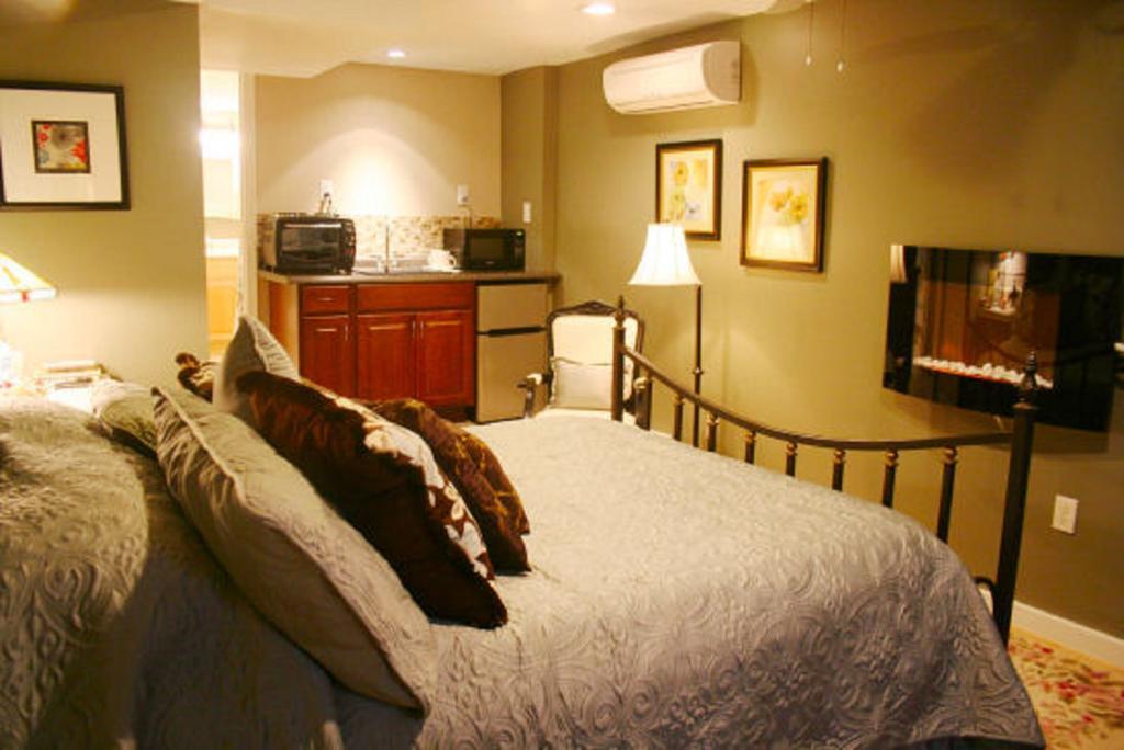 Inn At Norwood - photo 13