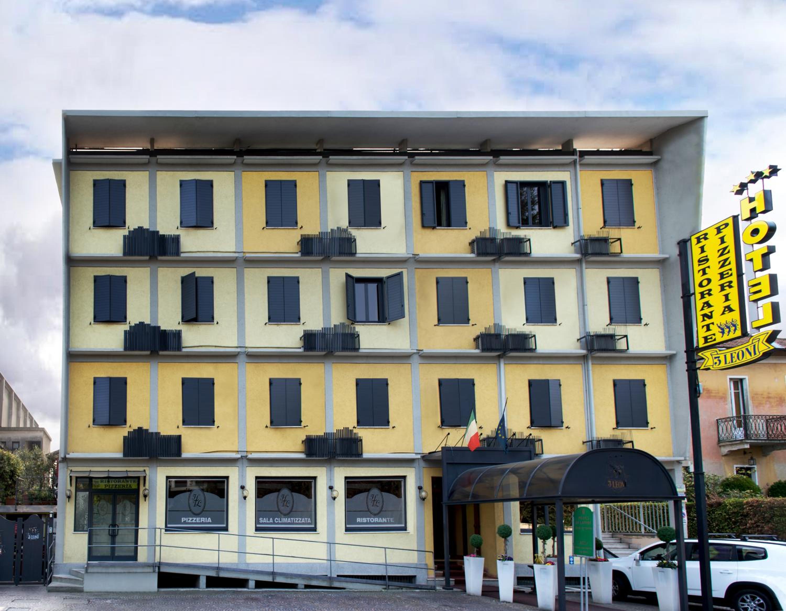 Hotel Ristorante Tre Leoni - carbon neutral hotel in Somma Lombardo