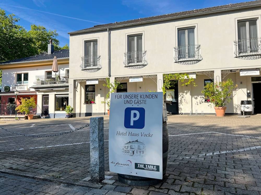 Wheelchair accessible van parking