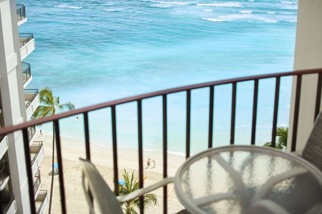 Outrigger Waikiki Beach Resort - photo 70