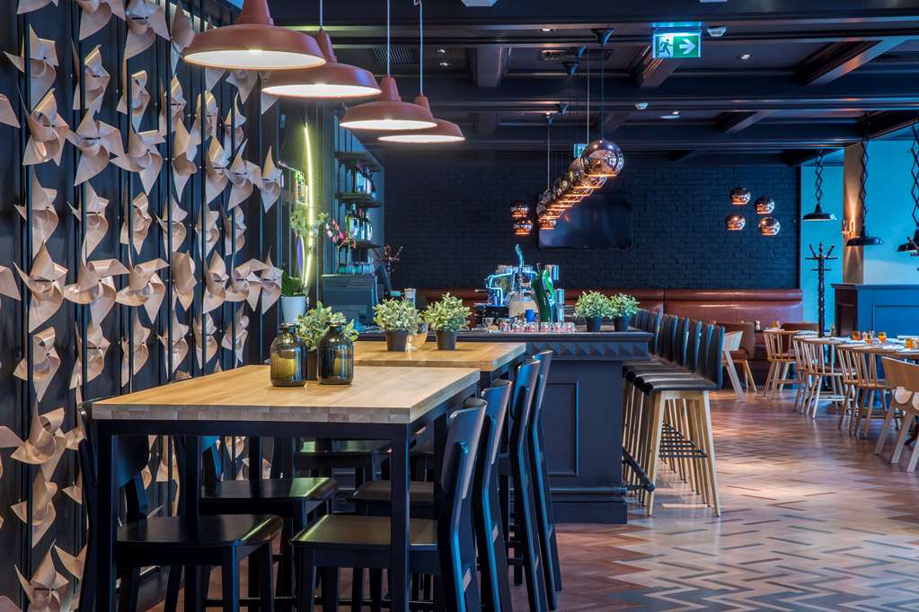 מזון ומשקאות