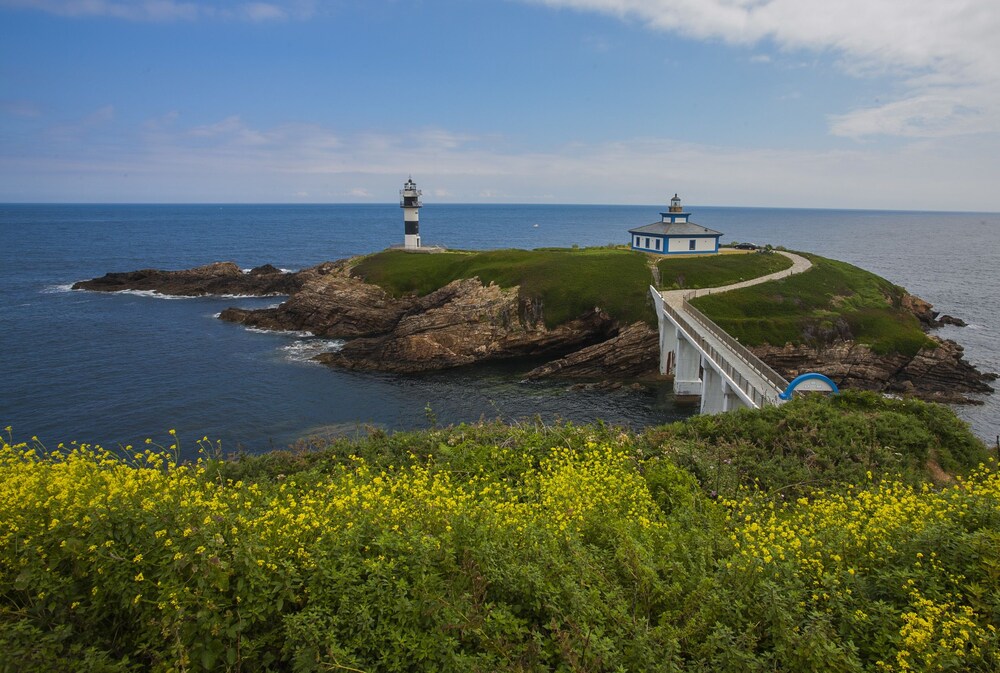 Faro Isla Pancha AT in Ribadeo, Spain
