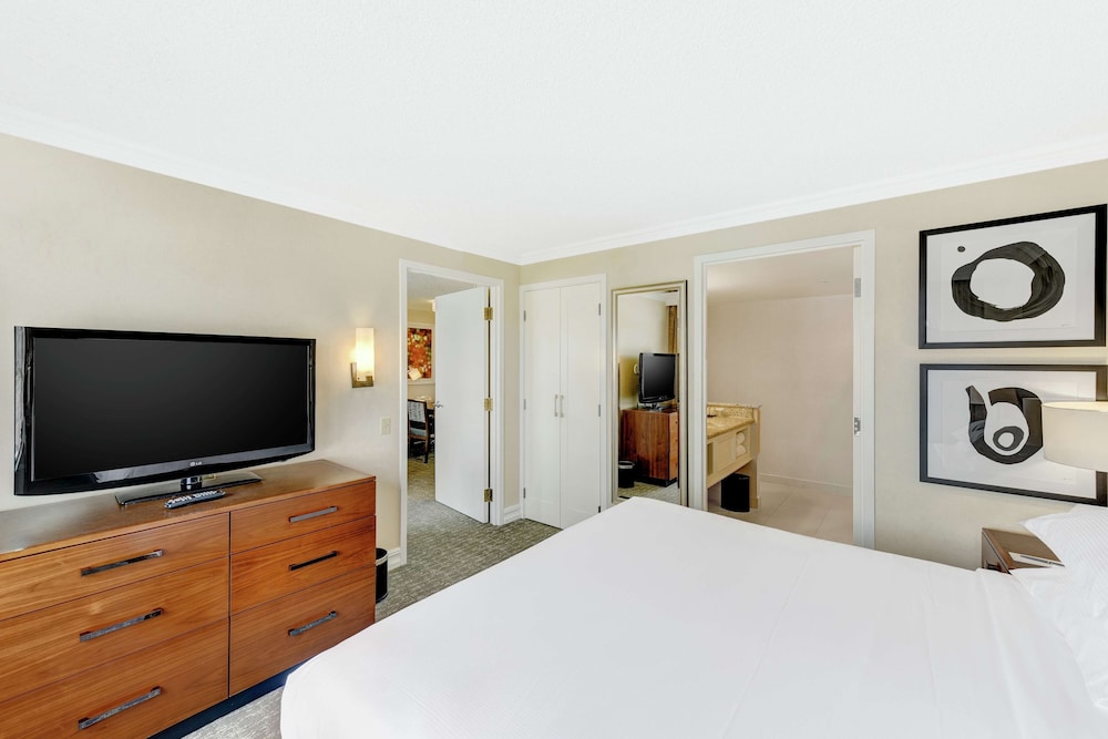 Embassy Suites by Hilton Anaheim Orange - photo 7