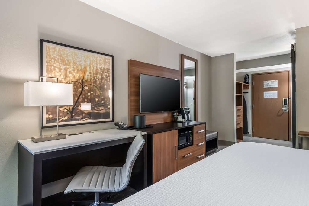Best Western Atlanta Marietta Ballpark Hotel - photo 14