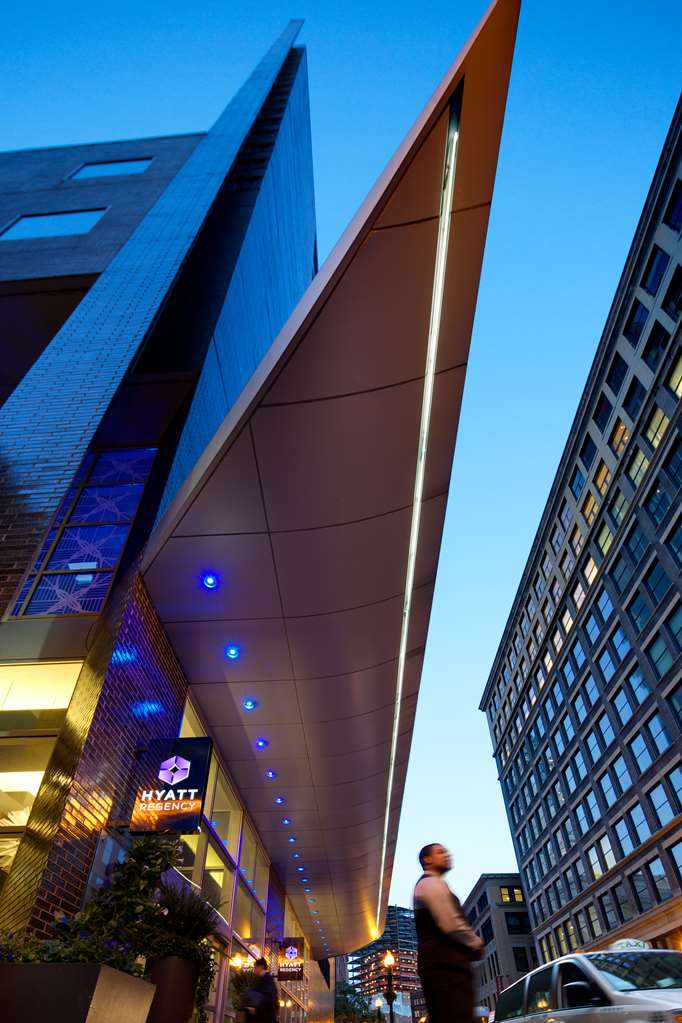 Hyatt Regency Boston - photo 2