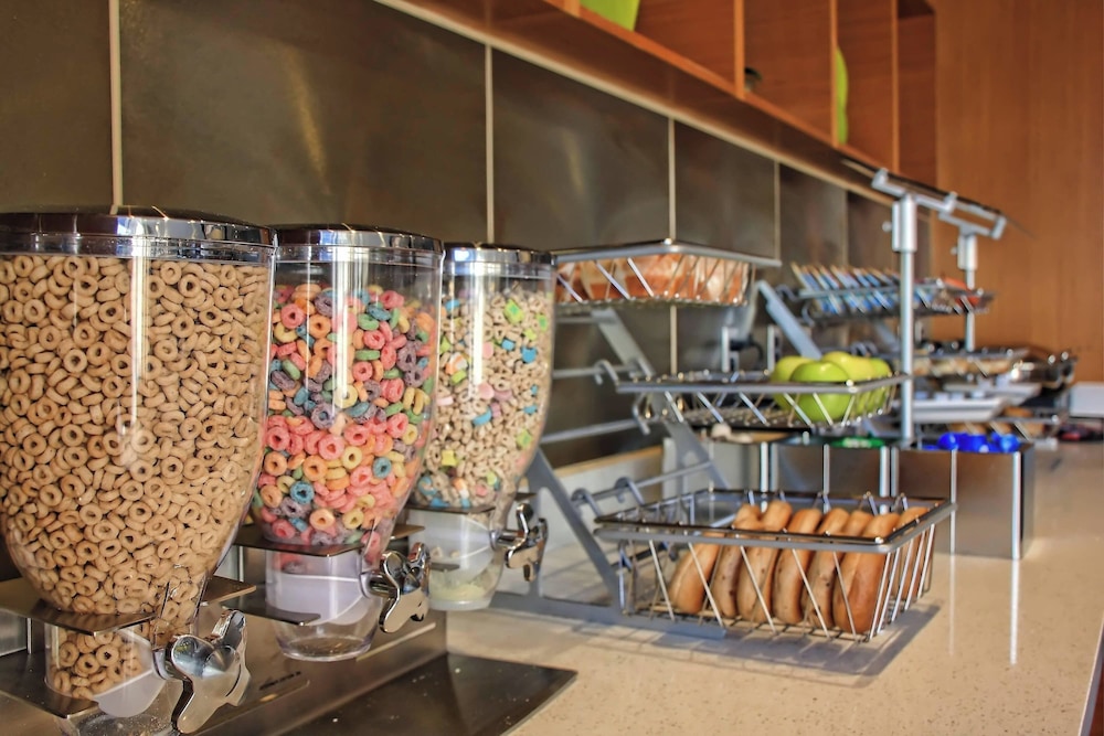 SpringHill Suites by Marriott Scranton Wilkes Barre - photo 28