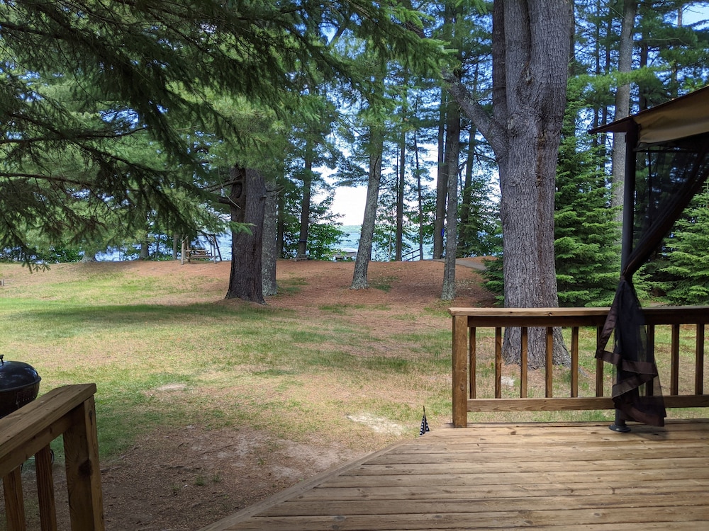 Coadys' Point of View Lake Resort - photo 432