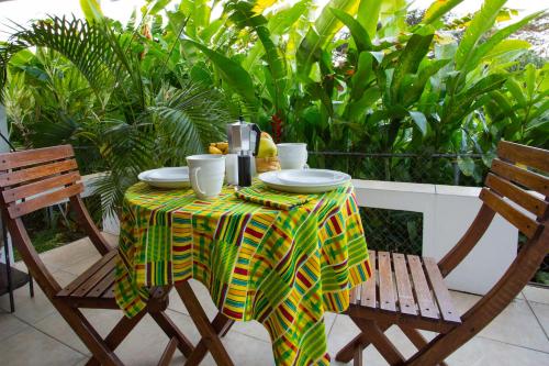 Smithy's Eco Apartment — 4-Star Luxury Hotel in Saint George's, Grenada