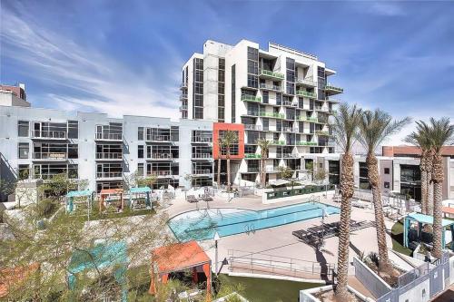Loft Lv8 Elegant Urban Oasis in Downtown Vegas
