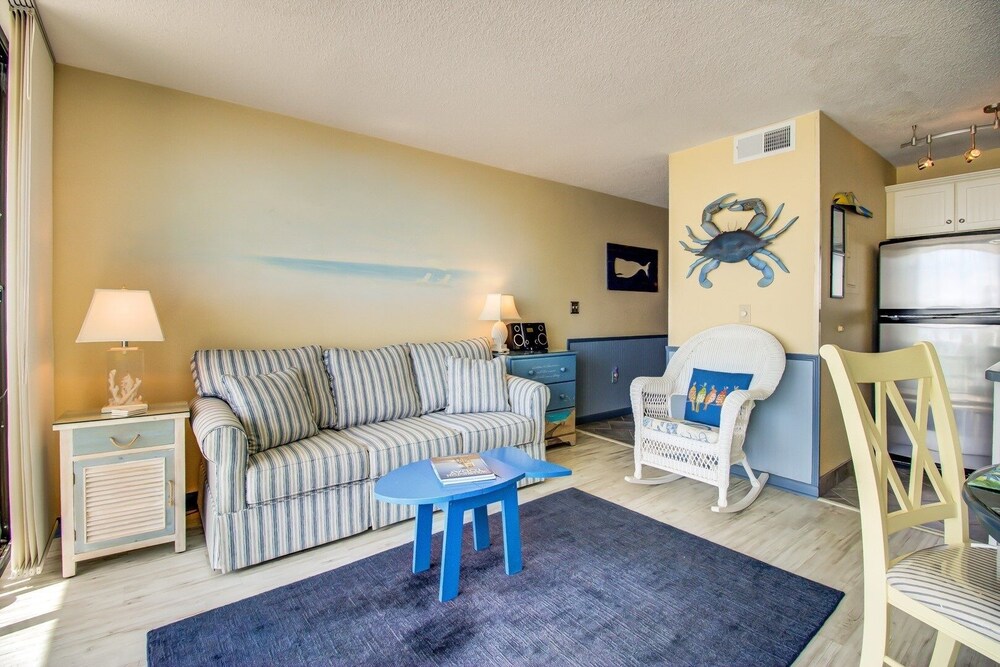 0910 Gone To The Beach by Atlantic Towers - photo 22