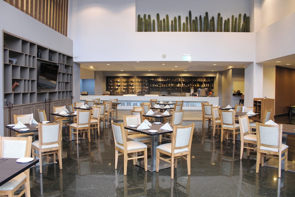 Holiday Inn Mexico Dali Airport by IHG