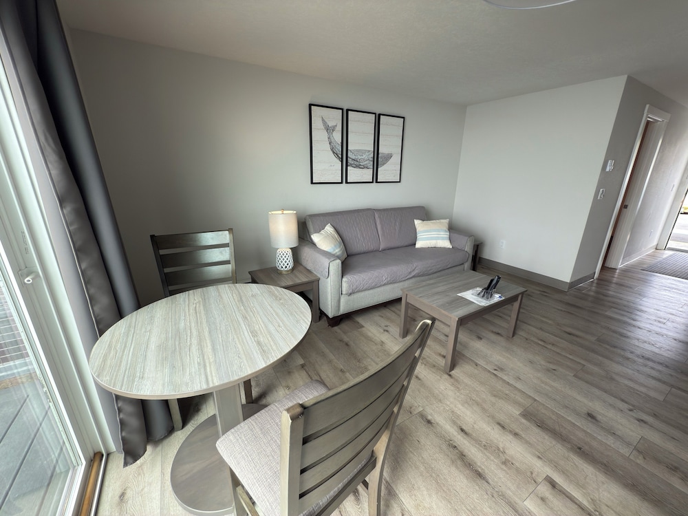 West Beach Suites - photo 72