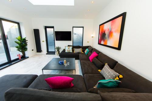 Rounton Villa by Luxury Travel Emporium Hot Tub Sea Views Parking