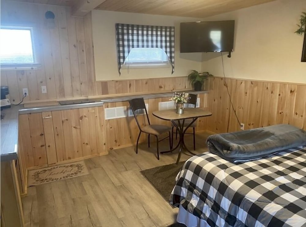 Northern Family Motel - photo 12