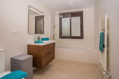 Villa Roja — 4-Star Luxury Hotel in Javea, Spain