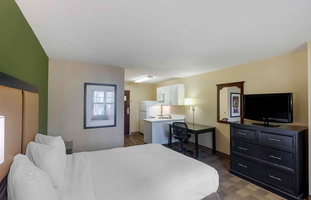 Extended Stay America Select Suites Atlanta Clairmont - photo 8