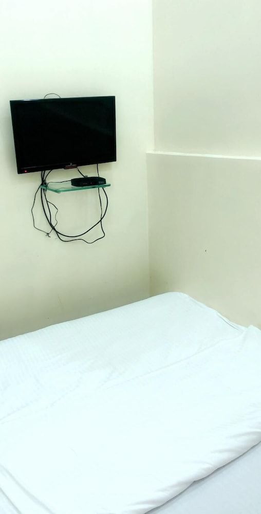 Rambharose Hotel