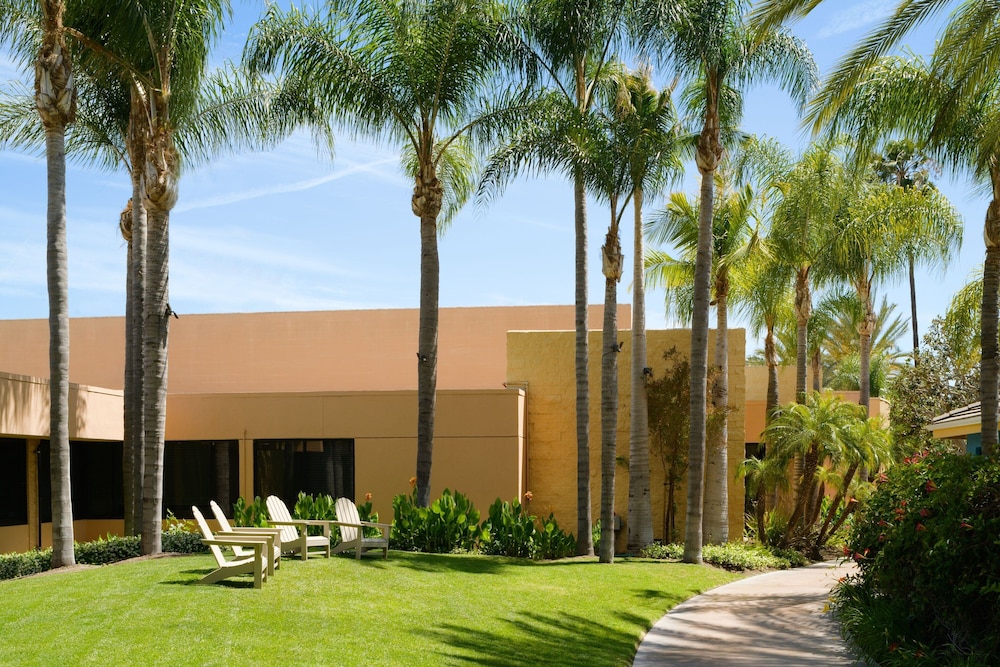 Sheraton Park Hotel at the Anaheim Resort - photo 52