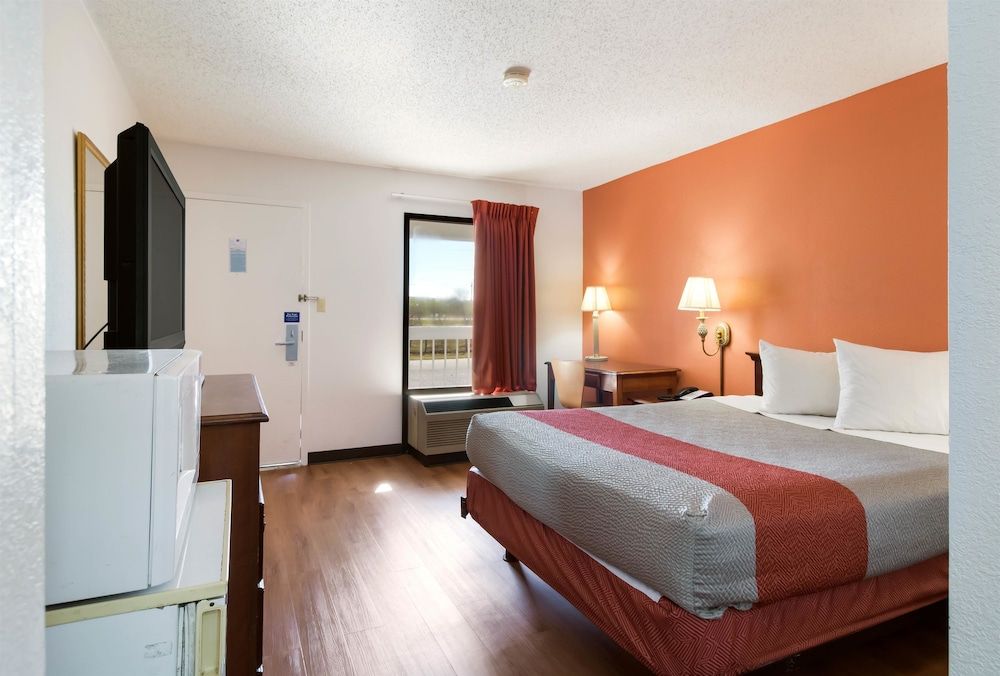 Motel 6 Holyoke MA - photo 8