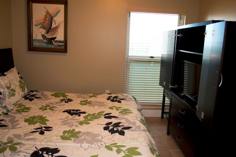 Boardwalk Beach Resort by Royal American Beach Getaways - photo 25
