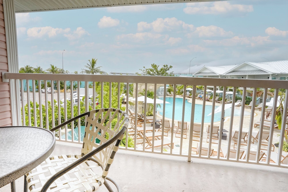 Lighthouse Resort Inn & Suites - photo 46