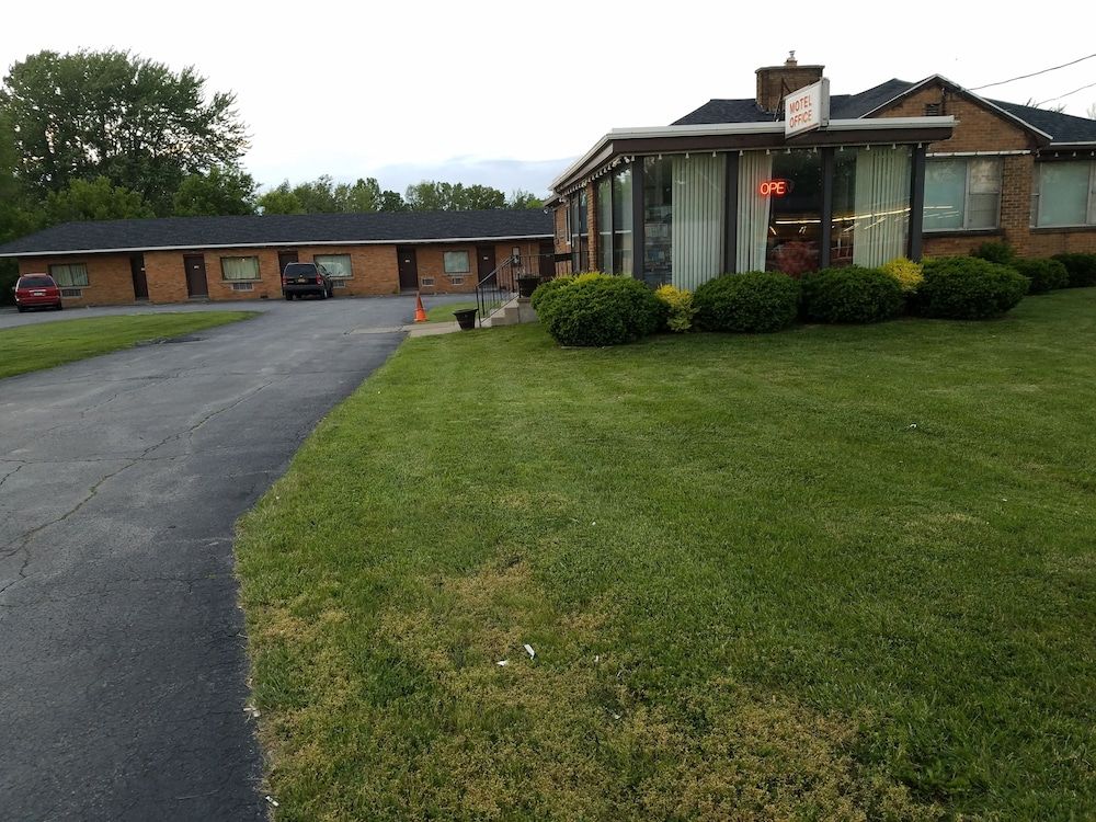 Scottish Inns Niagara Falls - photo 4