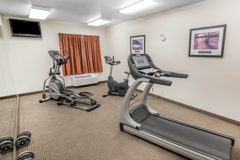 Quality Inn Parsons North - photo 19