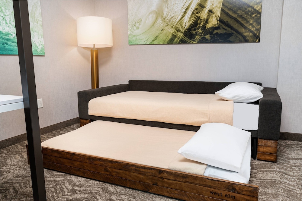 SpringHill Suites by Marriott Irvine Lake Forest - photo 10