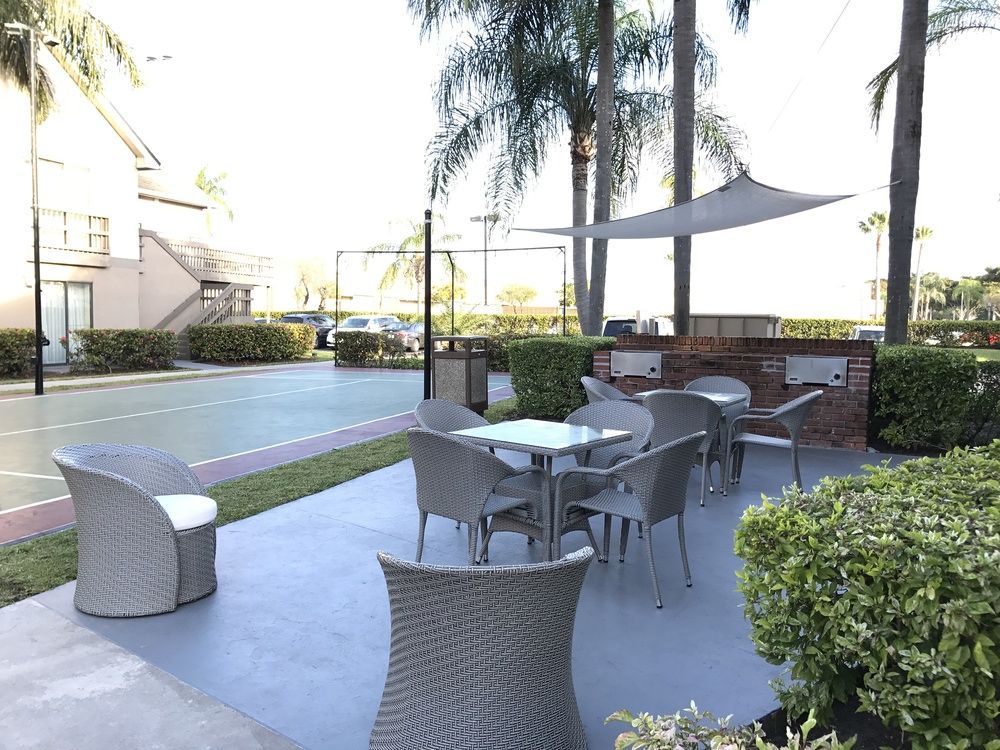 Doral Inn & Suites Miami Airport West - photo 12