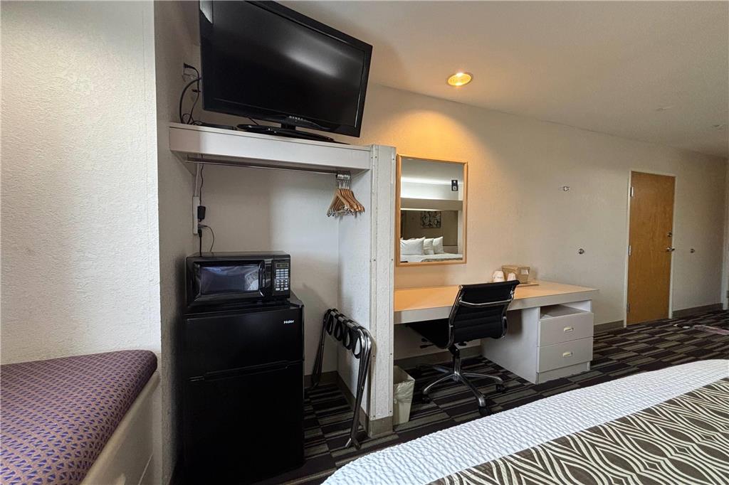 Microtel Inn by Wyndham Champaign - photo 12