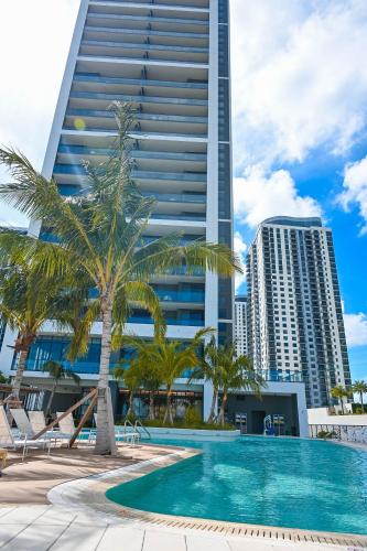 Glamorous Gale Miami Ocean View Balcony Resort & Spa - photo 43