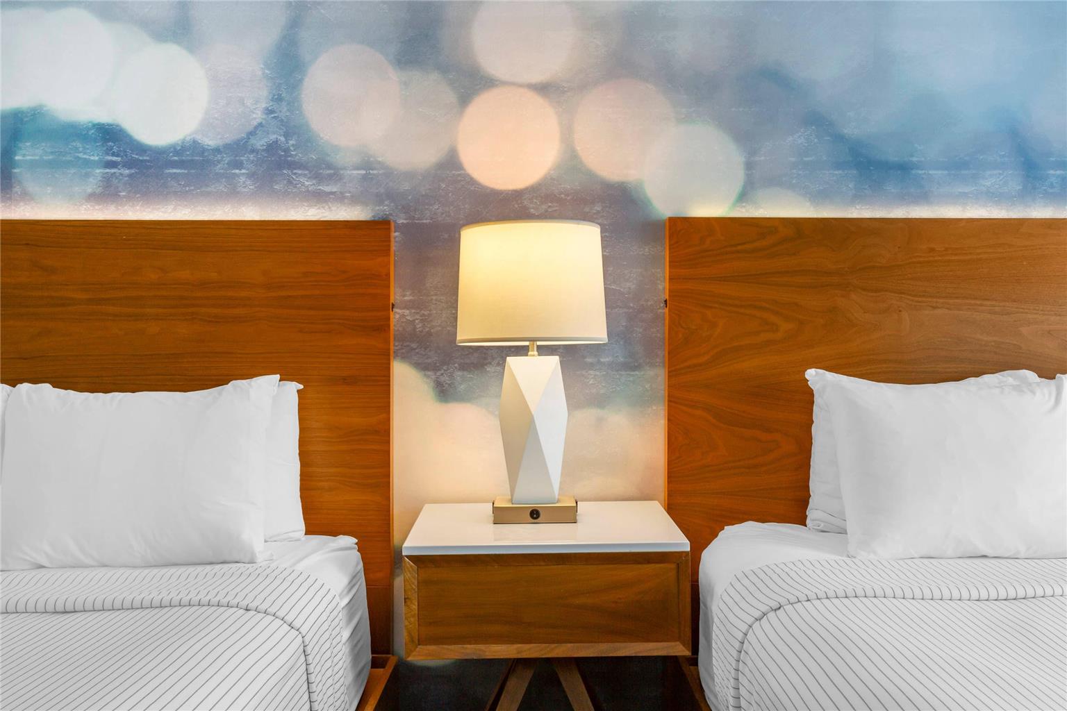 Cambria Hotel LAX - photo 14