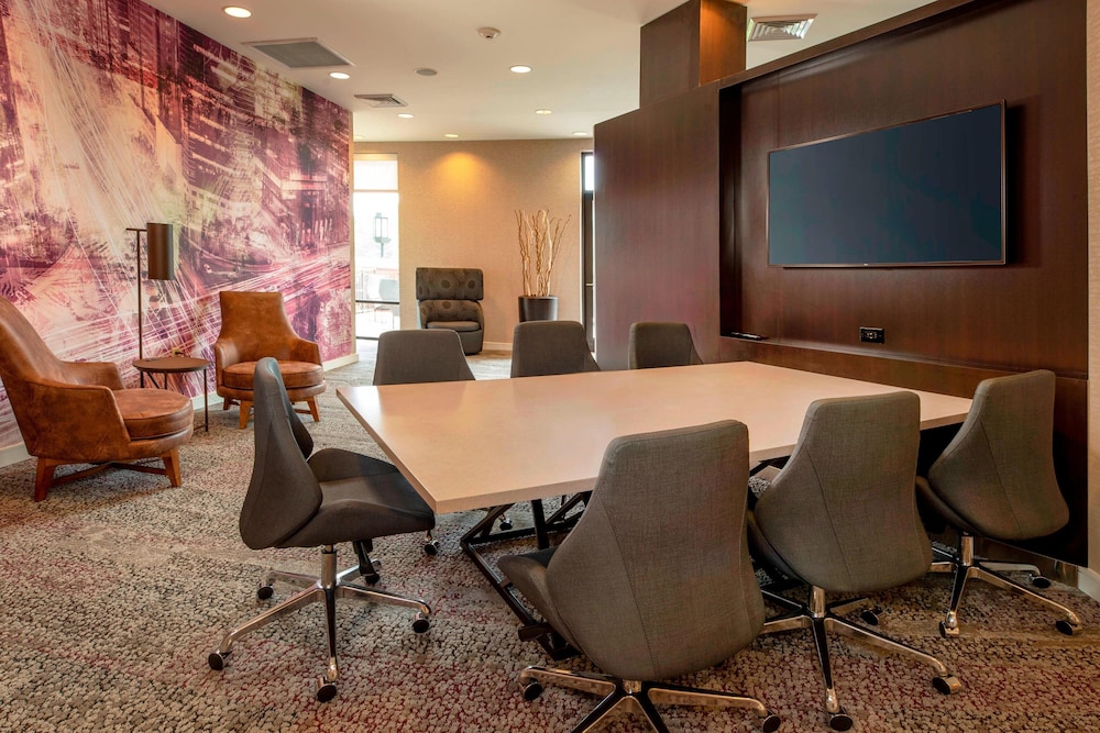 Courtyard by Marriott Gaithersburg Washingtonian Center - photo 30