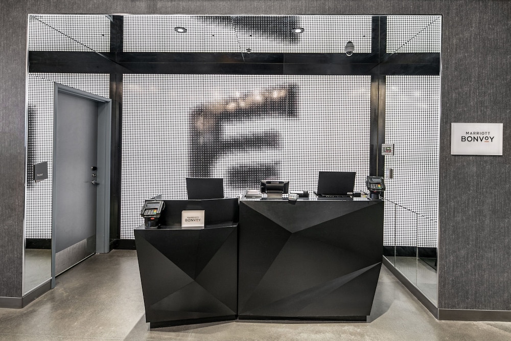 Aloft Anchorage - photo 2