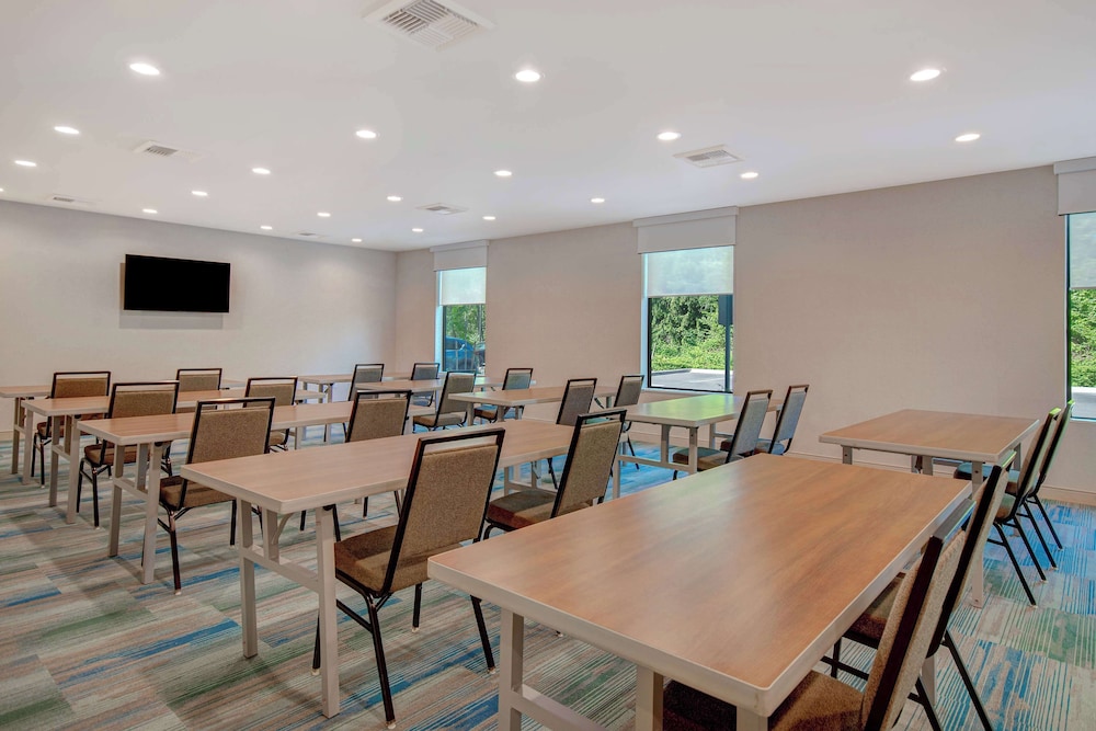 Home2 Suites By Hilton Marysville Wa - photo 42
