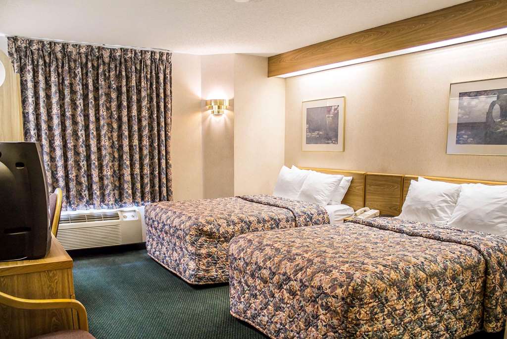 Rodeway Inn Abbotsford - photo 7