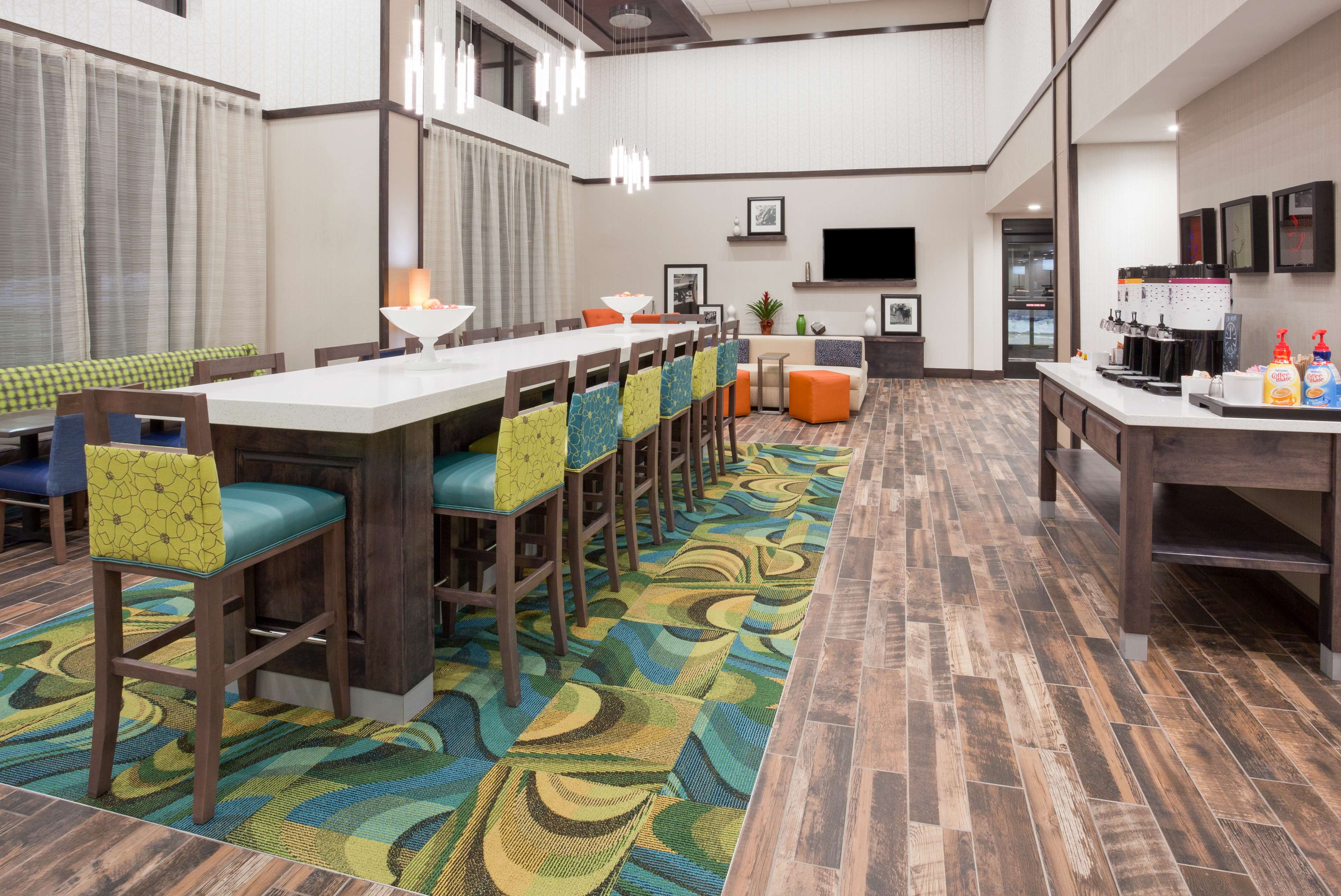Hampton Inn & Suites Sioux City South - photo 4