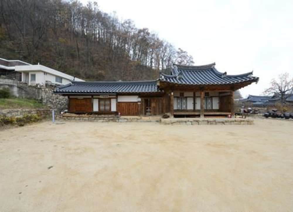 Chojeondaek in Cheongsong Gun, South Korea