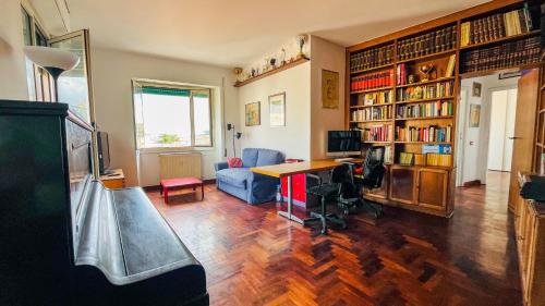 Pinuz Guest House — 4-Star Luxury Hotel in Rome, Italy