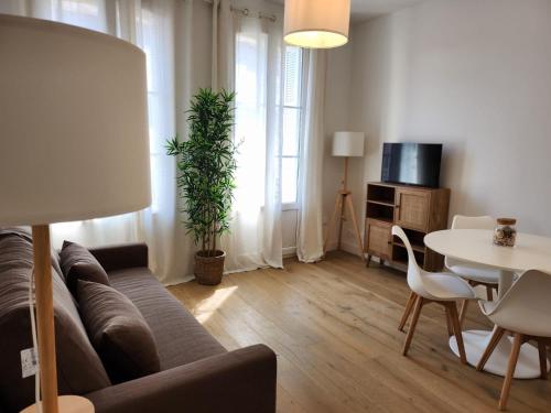 Nice Fac St Jean D'angely - carbon neutral hotel in Nice