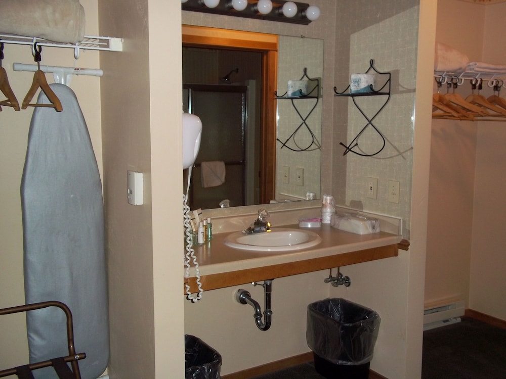 Homestead Suites Fish Creek - photo 48