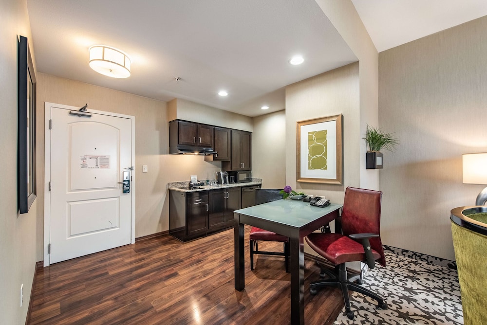 Homewood Suites by Hilton Oxnard Camarillo - photo 41