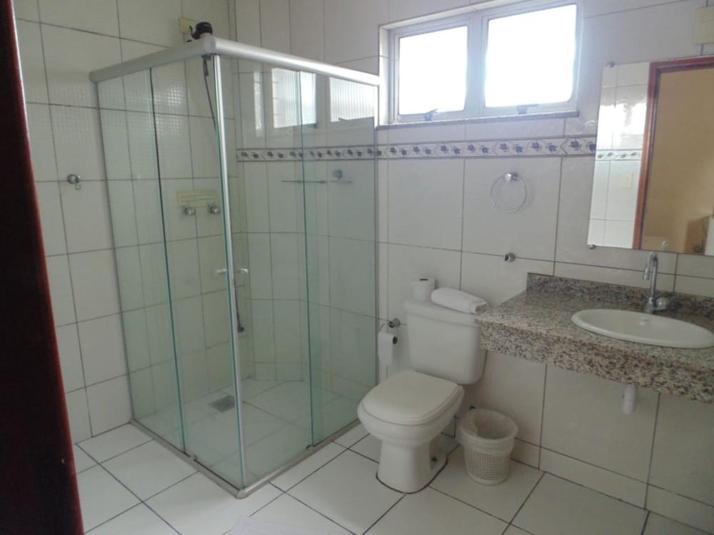 Hotel Makarena — Tres Coracoes — photo 4
