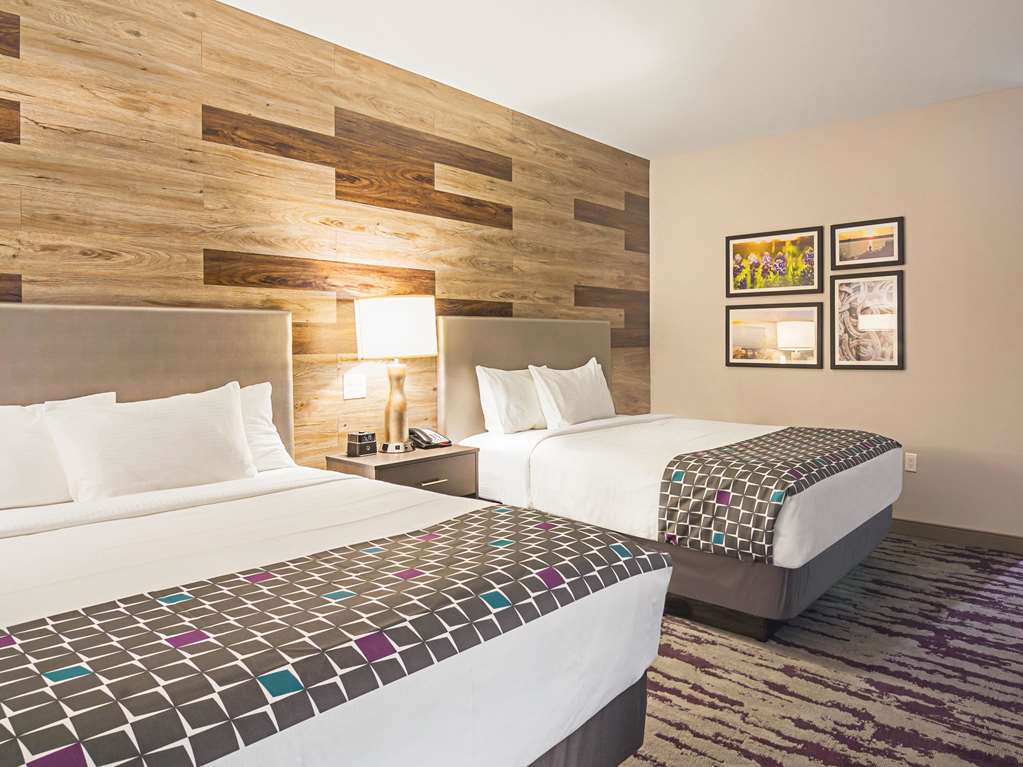 La Quinta Inn & Suites by Wyndham Dallas Wylie - photo 20