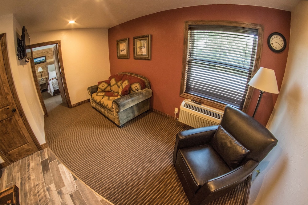 Stagecoach Inn & Suites - photo 26