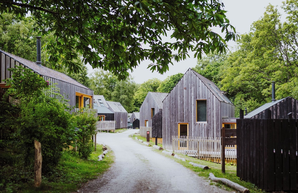 Lodge 12 — 4-Star Luxury Hotel in Wareham, United Kingdom